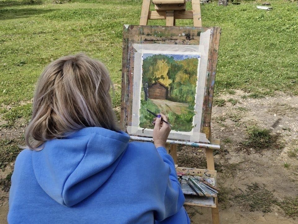 Участники пленэра будут рисовать осенние пейзажи и старинные постройки музея. Фото: vk.ru/irkutsk.talci